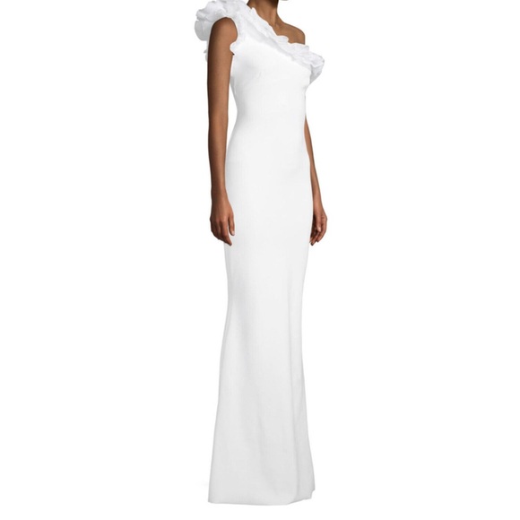 Chiara Boni La Petite Robe Elisir
Gown White originally $1400 - Picture 2 of 10